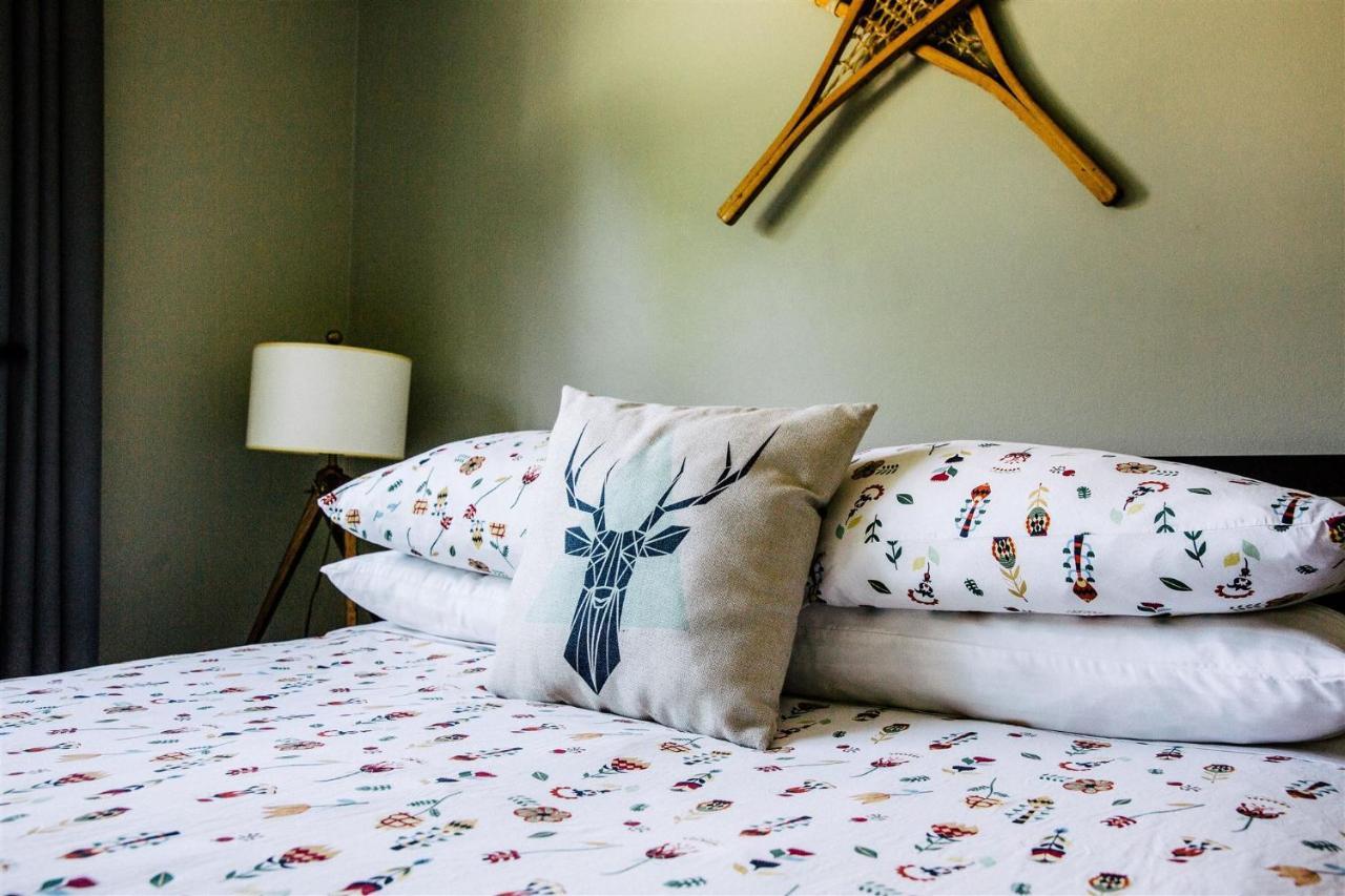 Alpenrose Revelstoke Bed & Breakfast Exteriér fotografie